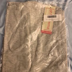 Maternity tank top-new with tags